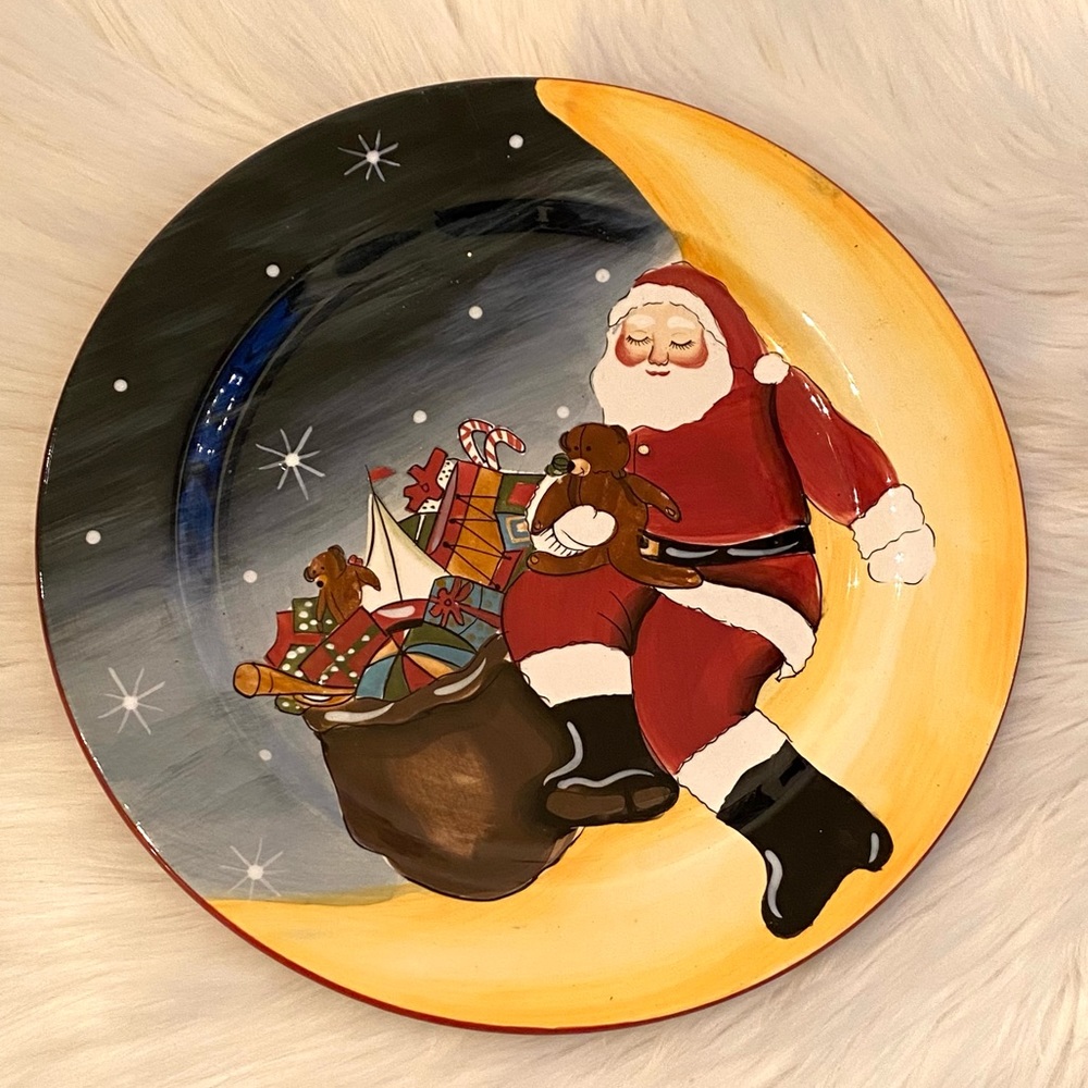 David Carter Brown Holiday Christmas Santa Plate